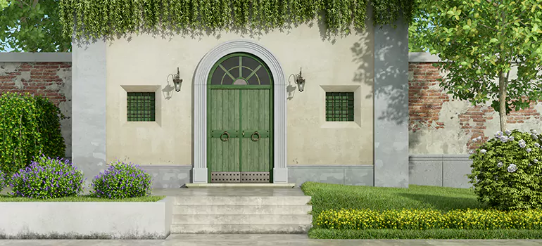 Weatherproof Screen Door in Keystone, FL