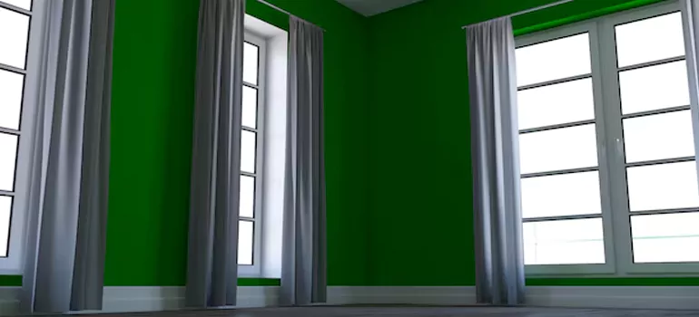 Single Hung Window Frame Repair in Keystone, FL